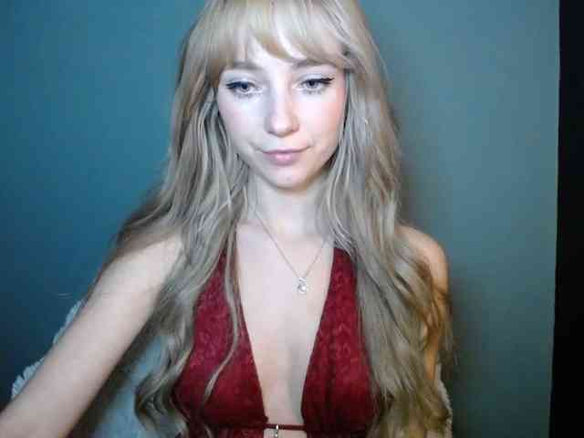 LuciaLovely webcam