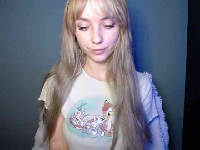 LuciaLovely webcam