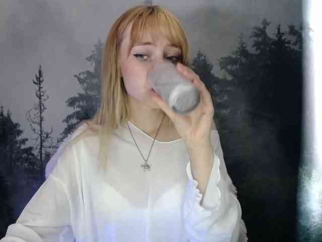 LuciaLovely webcam