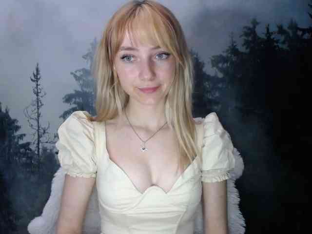LuciaLovely webcam
