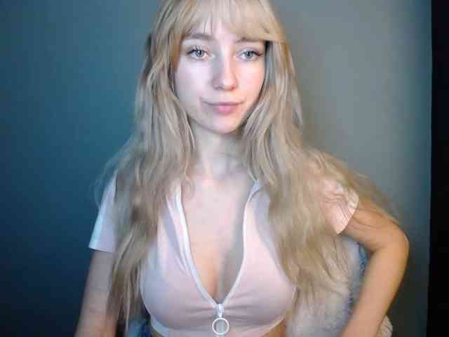 LuciaLovely LuciaLovely