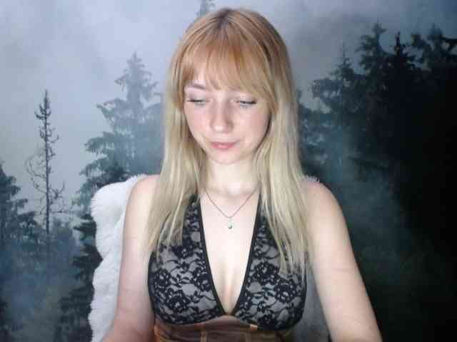 LuciaLovely's webcam live show