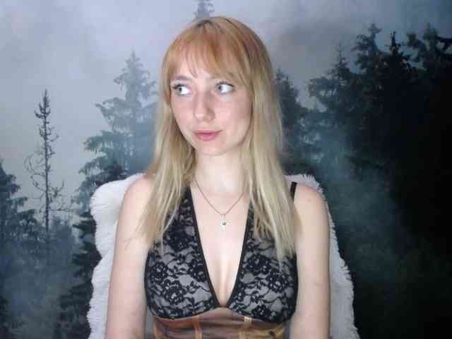 LuciaLovely webcam