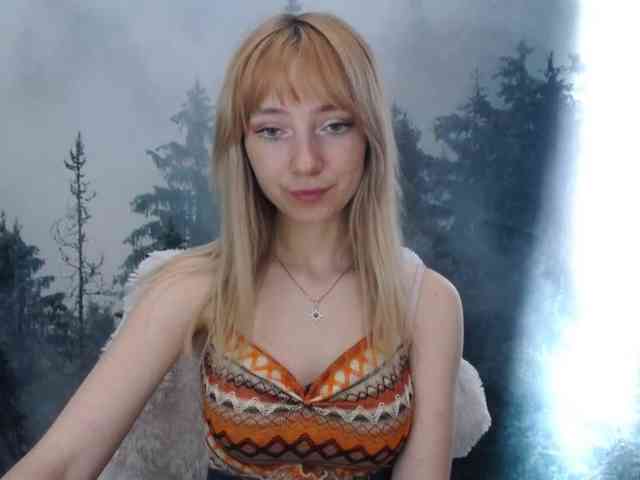 LuciaLovely webcam
