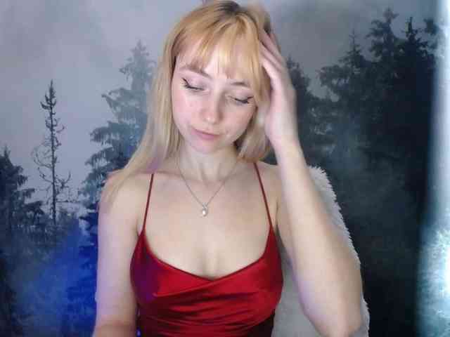 LuciaLovely webcam