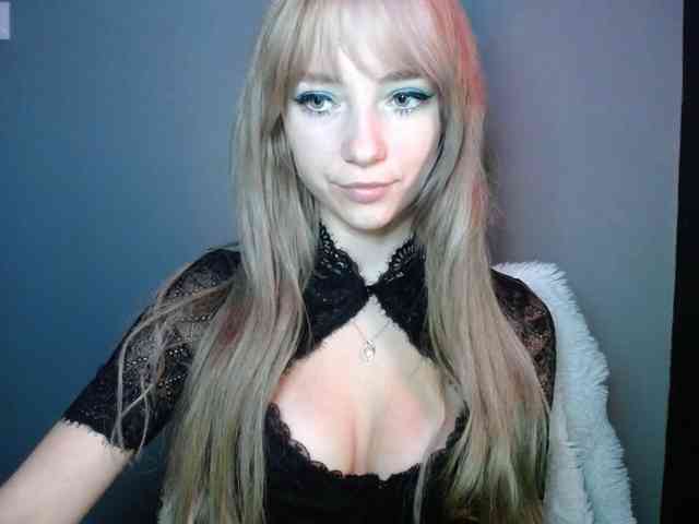 LuciaLovely webcam