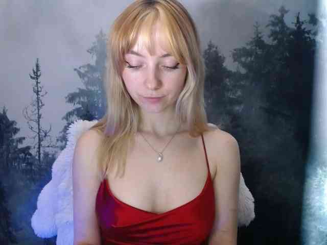 LuciaLovely webcam