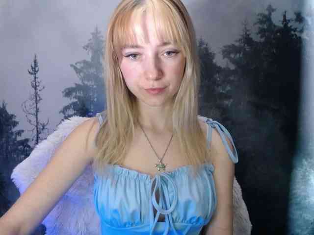 LuciaLovely webcam