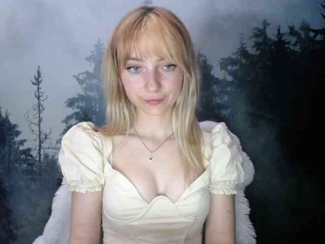 LuciaLovely webcam