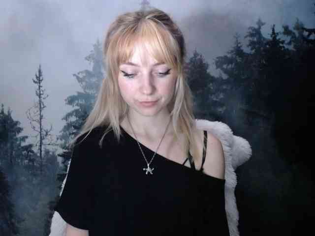 LuciaLovely webcam