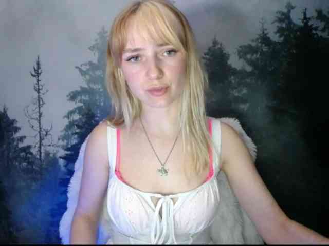 LuciaLovely webcam