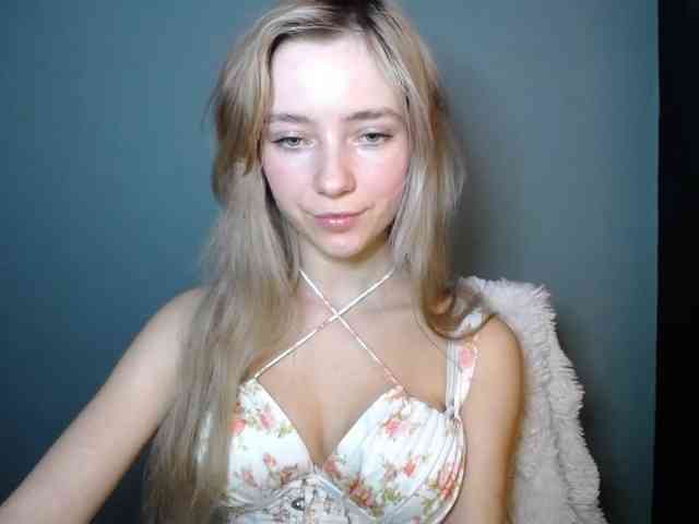 LuciaLovely LuciaLovely