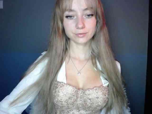 LuciaLovely webcam