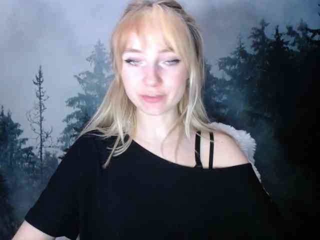 LuciaLovely webcam