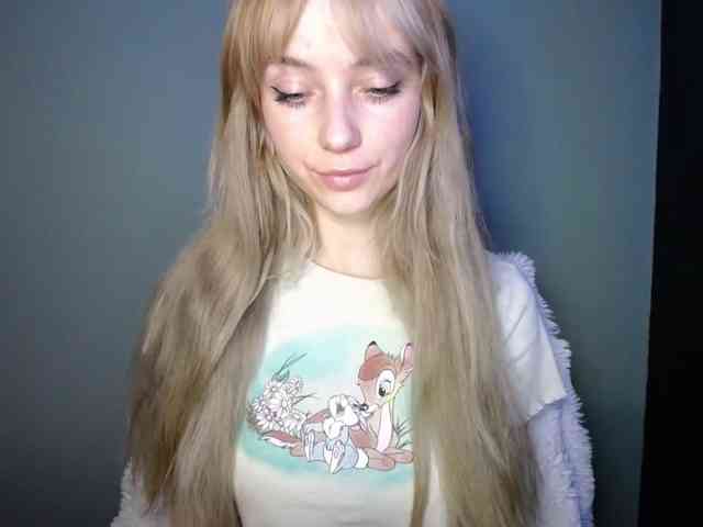 LuciaLovely webcam