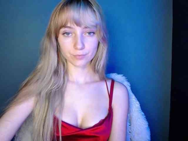 LuciaLovely webcam