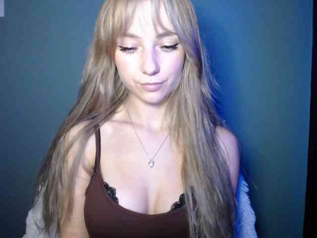 LuciaLovely webcam