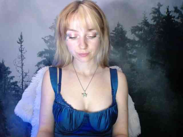LuciaLovely webcam