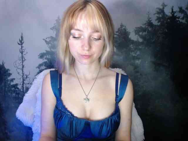 LuciaLovely webcam