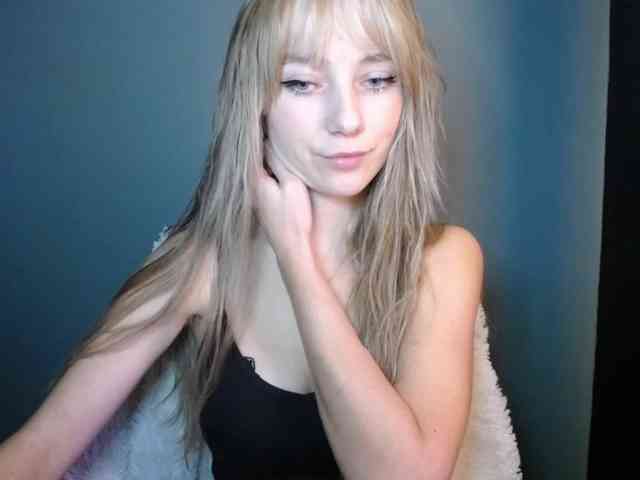 LuciaLovely webcam