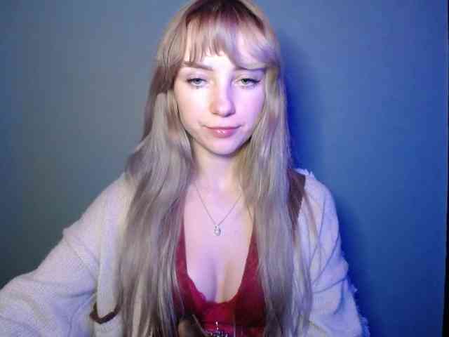 LuciaLovely webcam