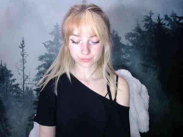 LuciaLovely webcam