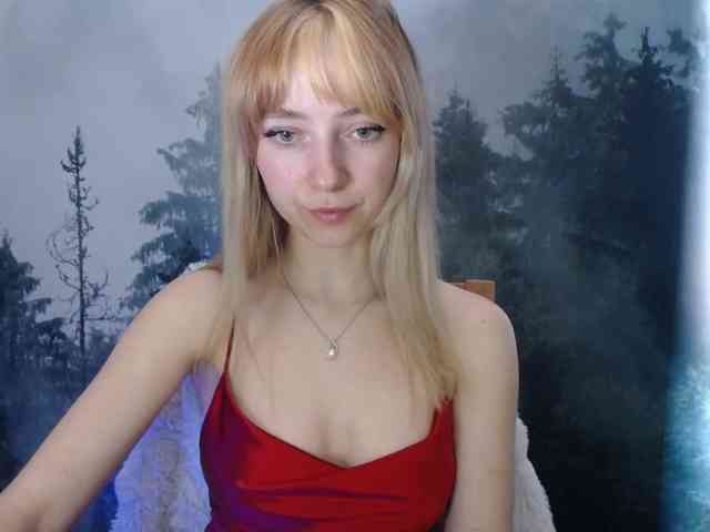 LuciaLovely webcam