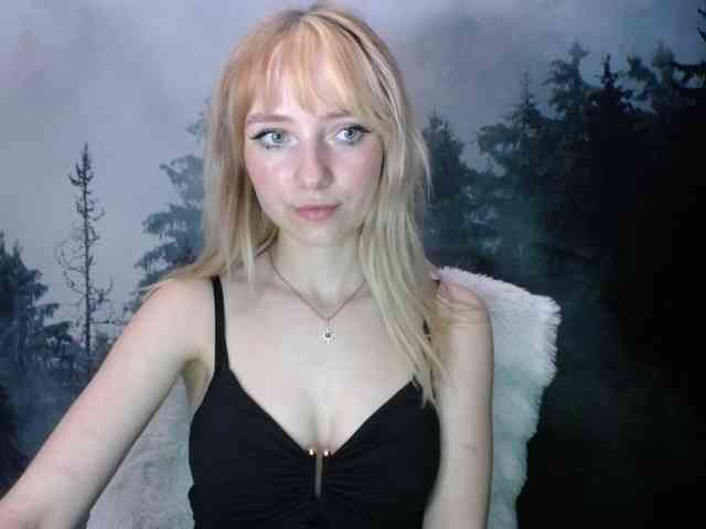 LuciaLovely webcam