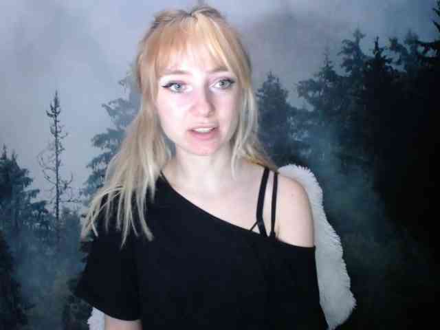 LuciaLovely webcam
