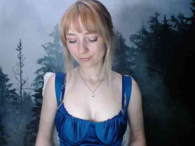 LuciaLovely webcam
