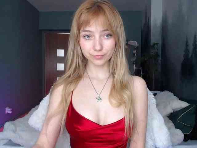 LuciaLovely LuciaLovely