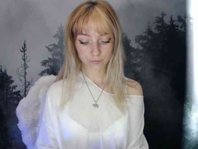 LuciaLovely webcam