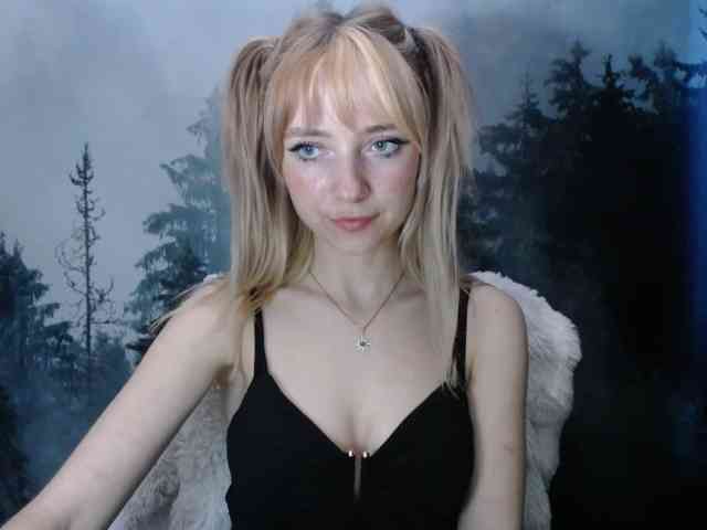 LuciaLovely webcam