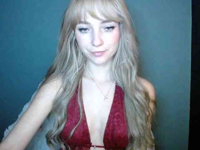 LuciaLovely webcam