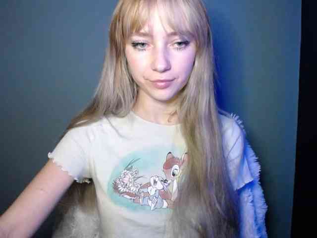 LuciaLovely webcam