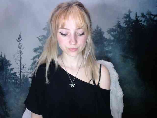 LuciaLovely webcam