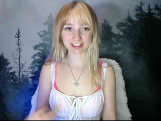 LuciaLovely webcam