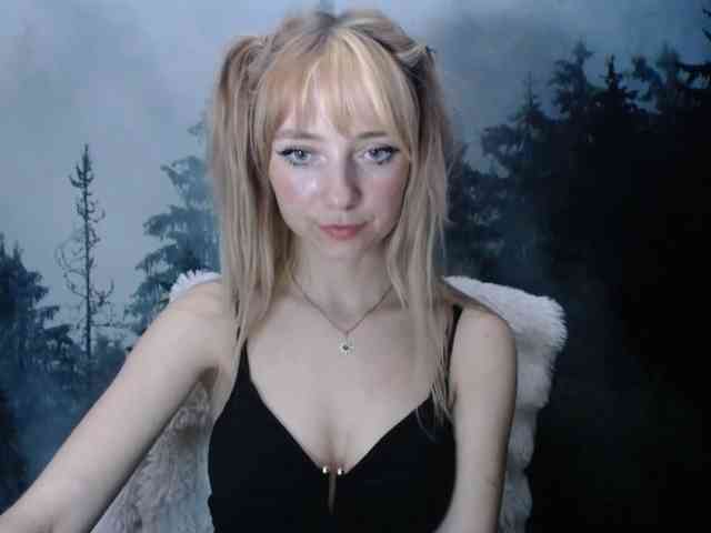 LuciaLovely webcam