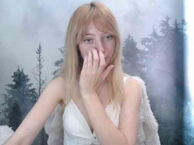 LuciaLovely webcam