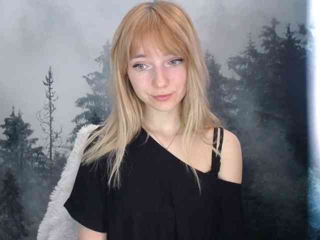 LuciaLovely webcam