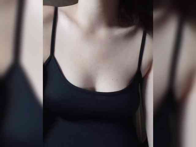 Elena19962 webcam