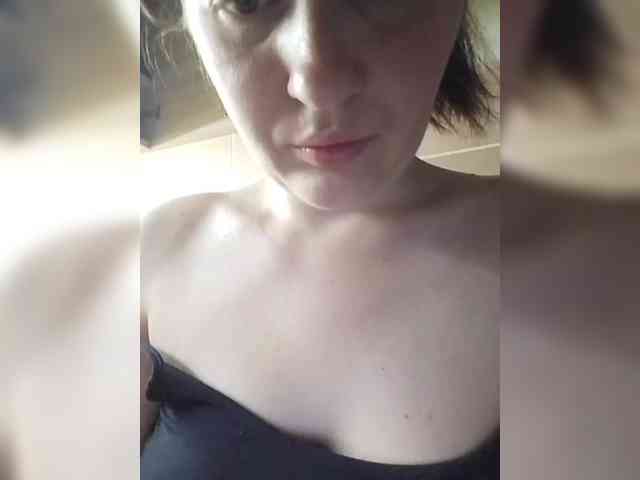 Elena19962 webcam