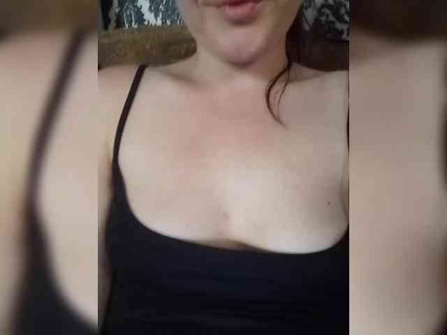 Elena19962 Live Webcam on BongaCams