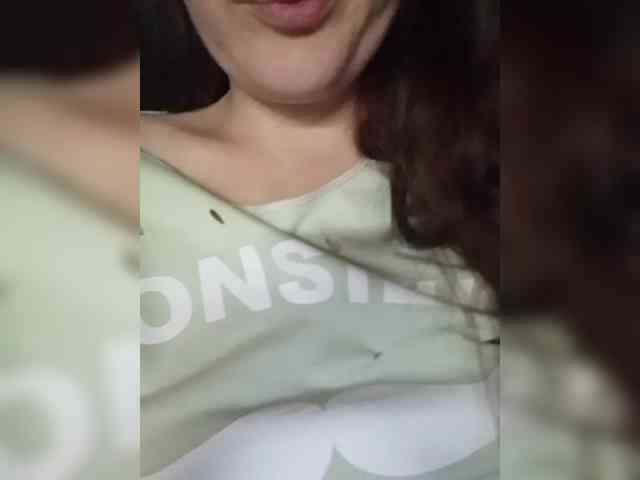Elena19962 webcam