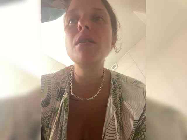 Lolipops69 webcam