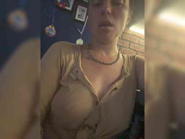 Lolipops69 webcam
