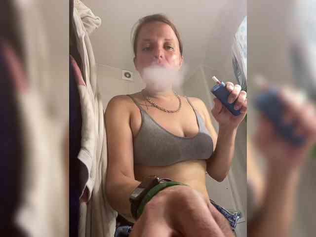 Lolipops69 webcam