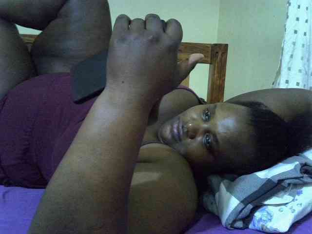 AfricanBBw webcam