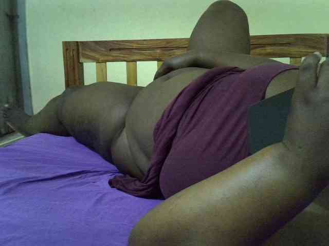 AfricanBBw webcam