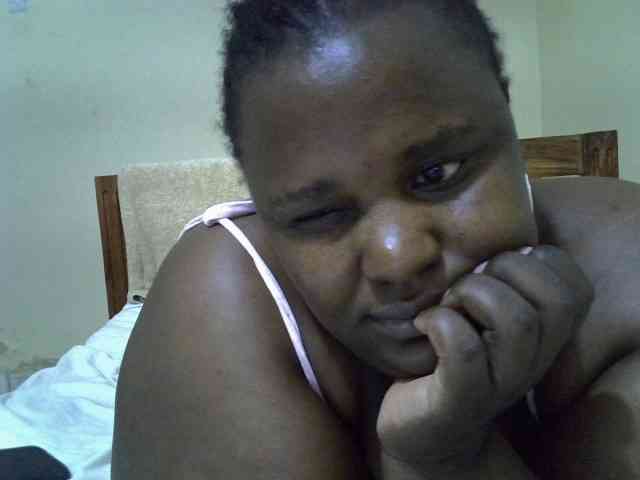 AfricanBBw Live Webcam on BongaCams
